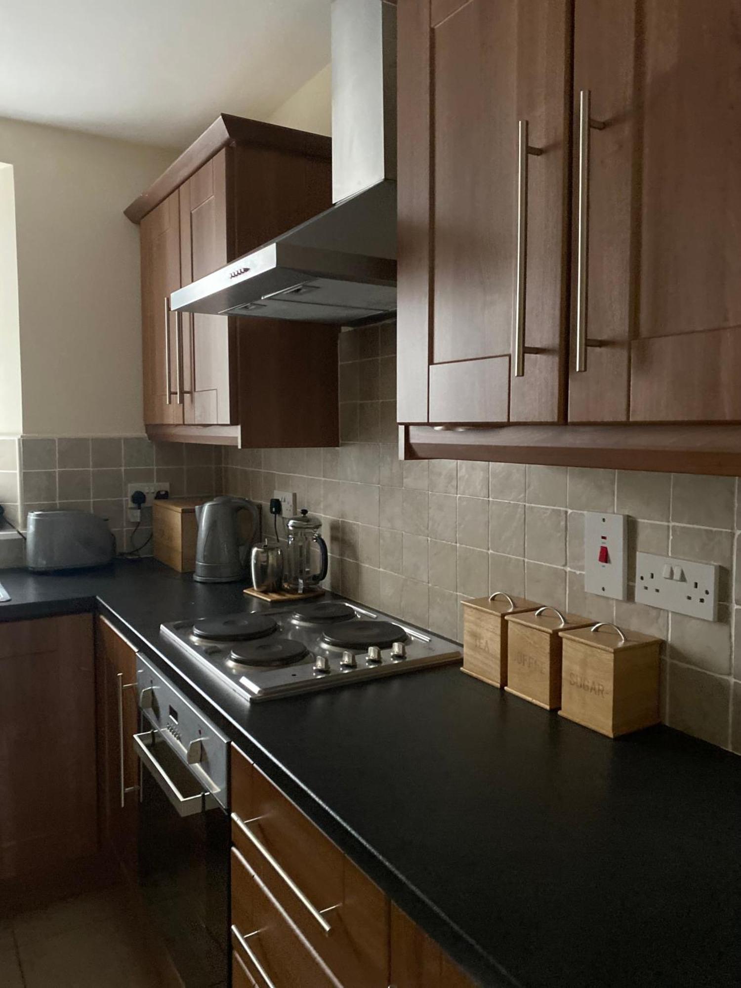 בושמילס The Blue House Apartments מראה חיצוני תמונה
